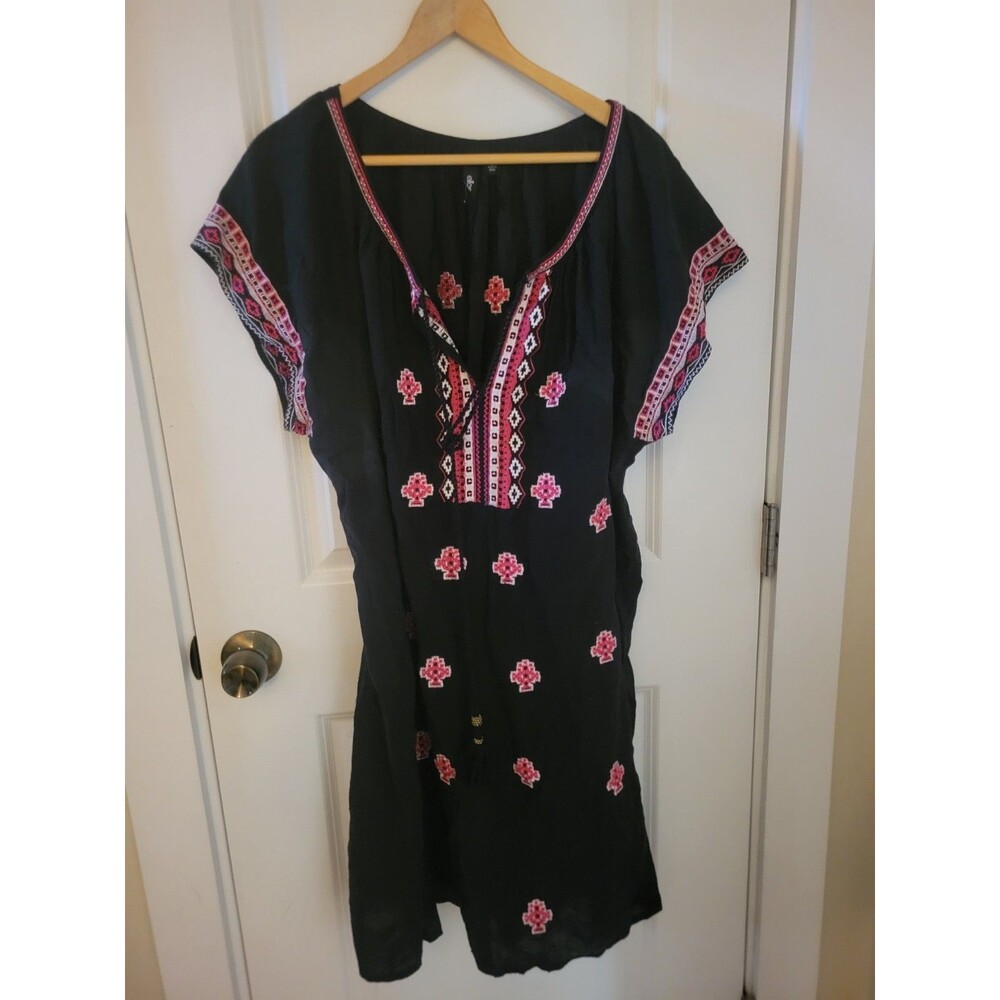 Ellos Cottagecore Boho Vibrant Black and Reddish Pink Summer Dress
